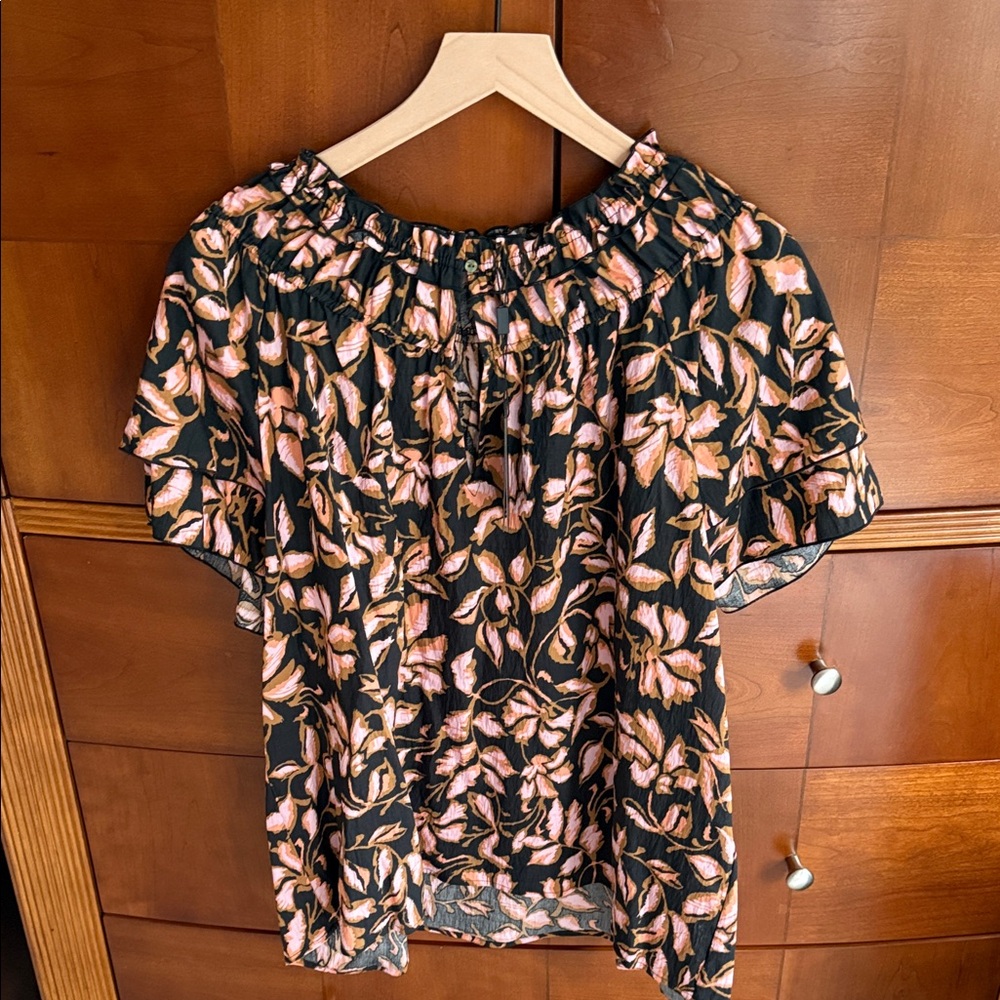 NWT Rails Floral Black and Pink Women's Top